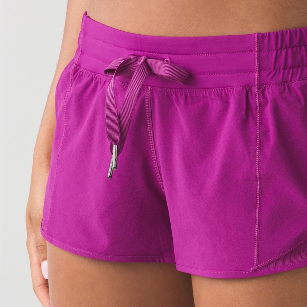 Lululemon Hotty Hot Shorts - Deep Fuchsia
